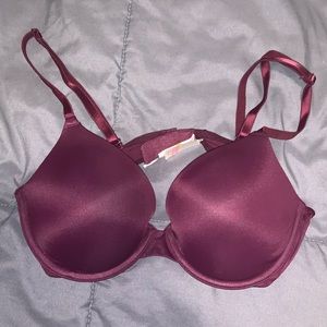 Brand new Victoria’s Secret pink bra Burgundy